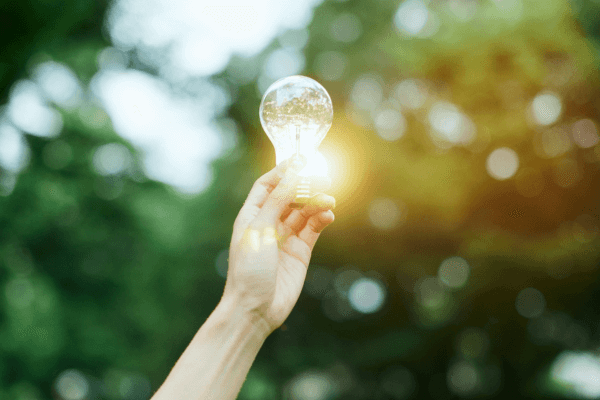 Iluminação Artificial vs. Natural: Qual é Mais Eficiente por Zona do Apartamento?